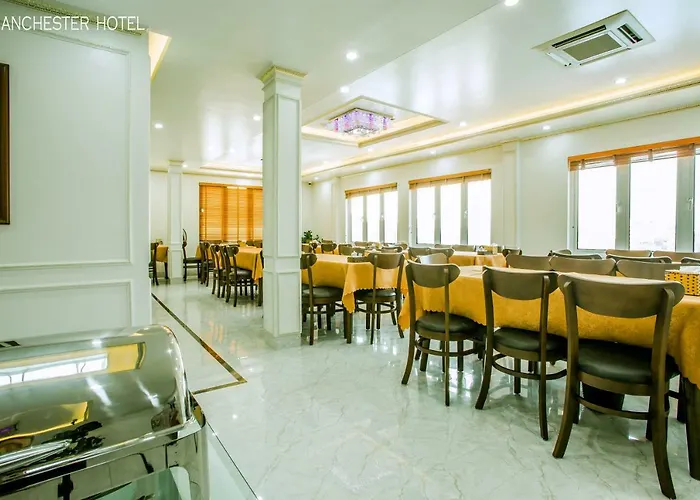 Hotel Manchester Hạ Long