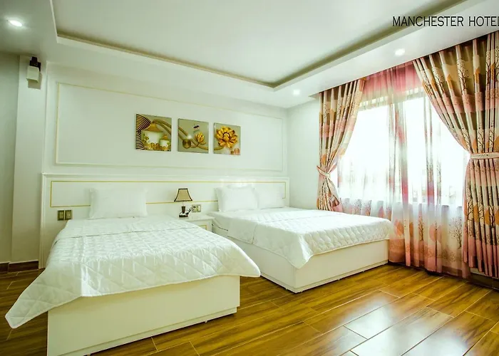 Hotel Manchester Hạ Long