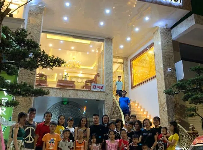 Hotel Manchester Hạ Long